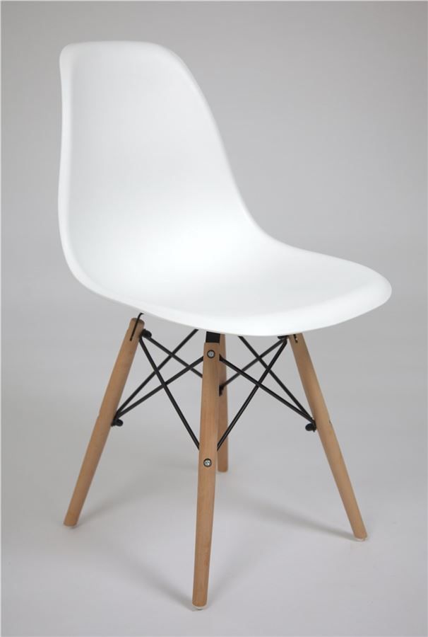 Стул Eames 622 белый, светлое дерево
