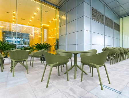 Стол пластиковый Siesta Contract Sky Table 80 оливковый