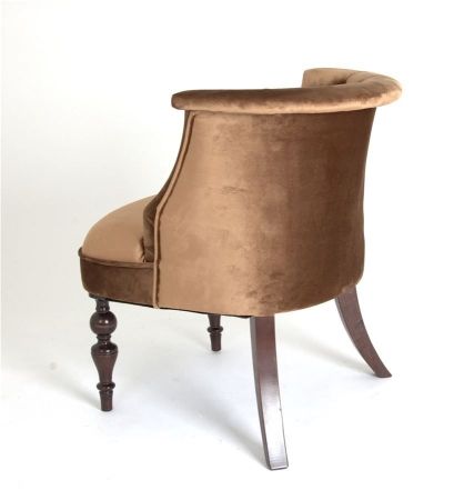 Деревянное кресло Бархат шоколадного цвета