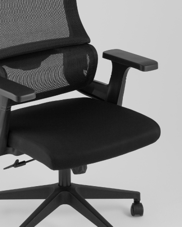 Кресло офисное Vantage TopChairs черный