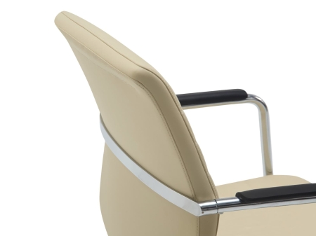 Кресло Amore C2412-1 бежевый