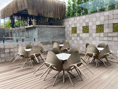 Кресло пластиковое Sky Pro бежевое