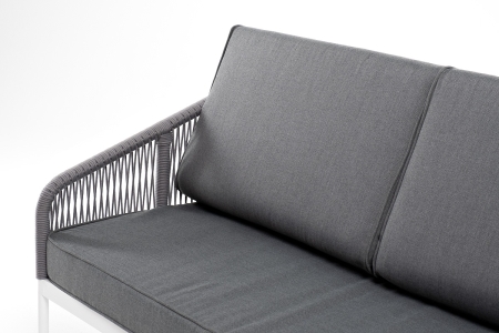 "Канны" диван 3-местный плетеный из роупа, каркас алюминий белый муар, роуп светло-серый круглый, ткань серая 017