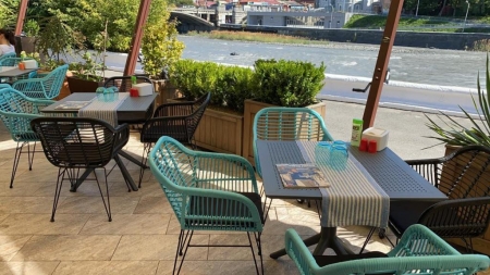 Стол пластиковый Sky Table 80 серый