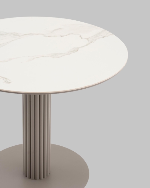 Стол круглый Терралино D90 верх керамика белый матовый, основание металл латте