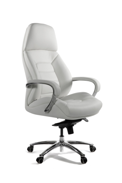 Кресло руководителя Porsche слоновая кость натуральная кожа с алюминиевой крестовиной
