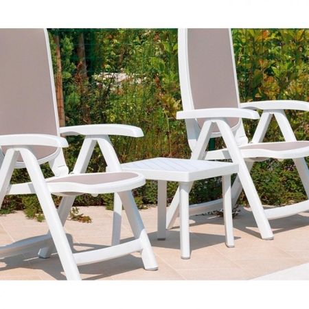 Столик пластиковый для лежака Rodi белый