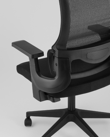 Кресло офисное Vantage TopChairs черный