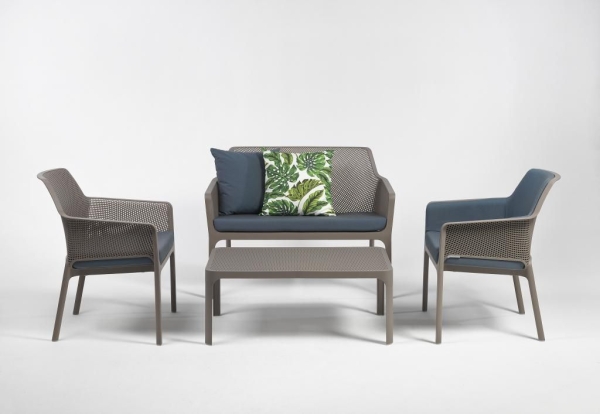 Диван пластиковый Net Bench бежевый