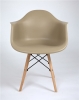 Кресло Eames 620-PL бежевый 06