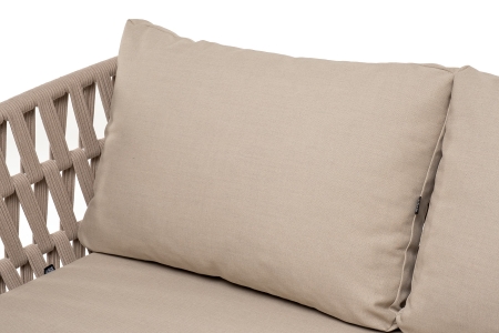 "Диего" диван 2-местный плетеный из роупа, основание дуб, каркас алюминий светло-серый (RAL7035) муар, роуп бежевый круглый, ткань бежевая 052