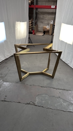 Подстолье 2105EM